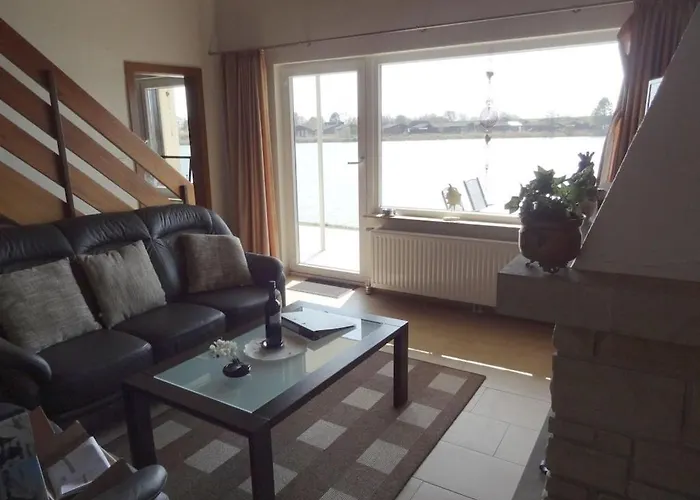 Eul A9 At The Comfortable *